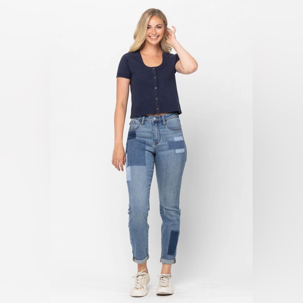 Judy Blue Patchwork Boyfriend Fit Denim Jeans size 15/32 Blue w/multi patches